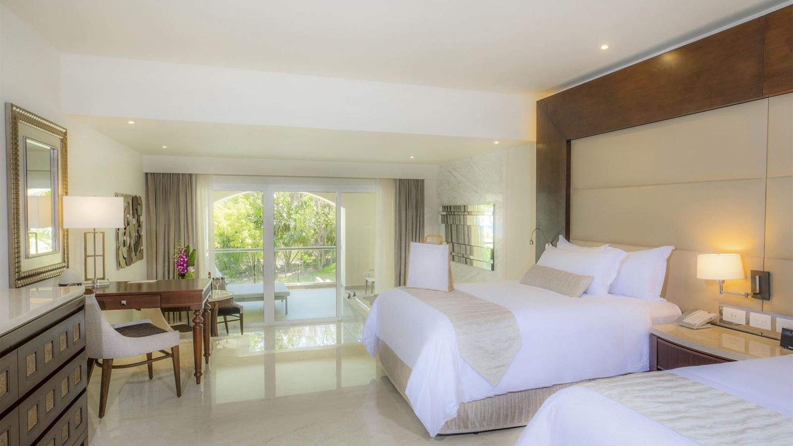 rooms-grand-deluxe-garden-view