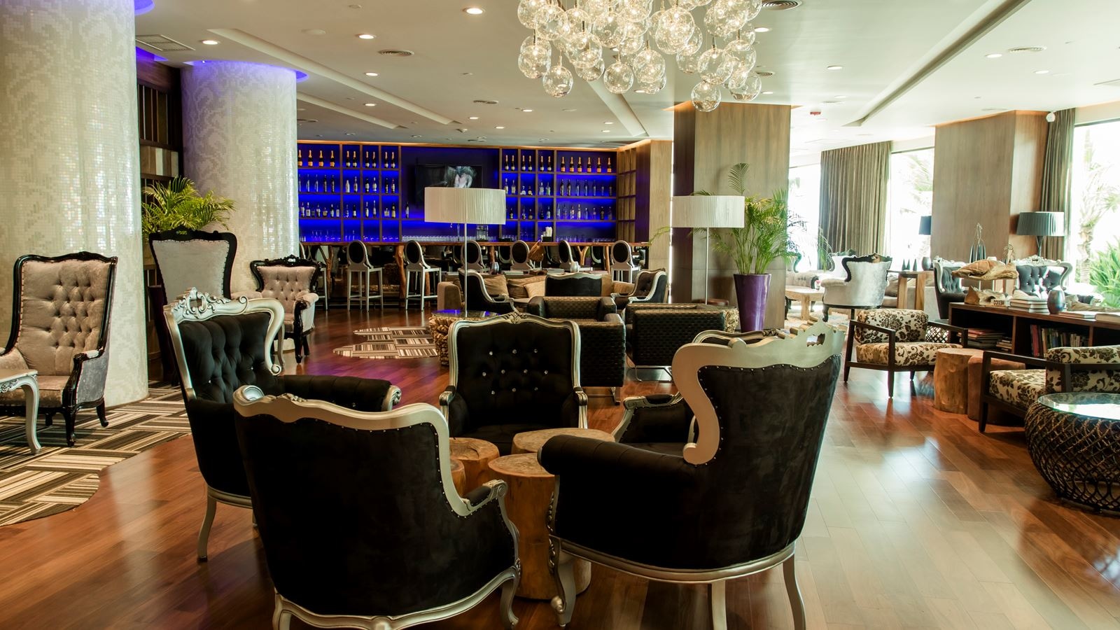 restaurants-restaurants