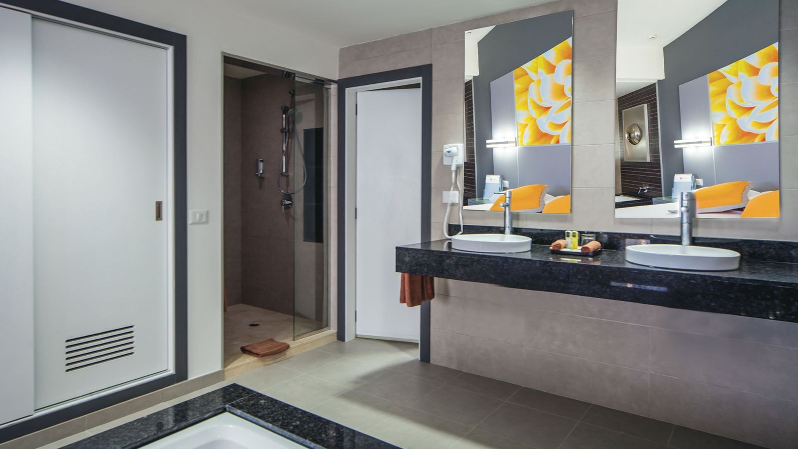 rooms-suite-seaside