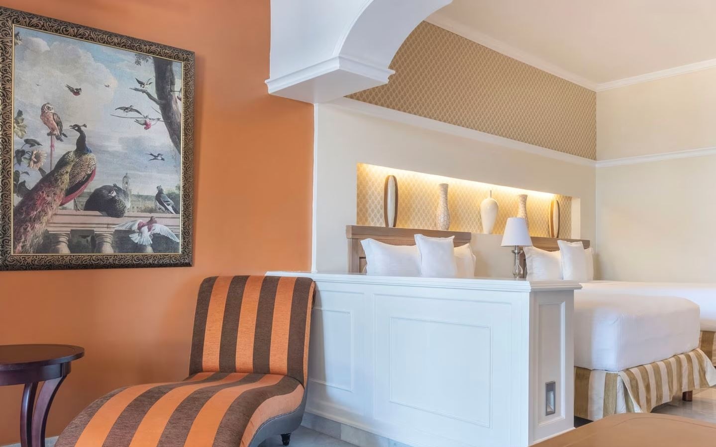 rooms-ocean-front-butler-corner-suite