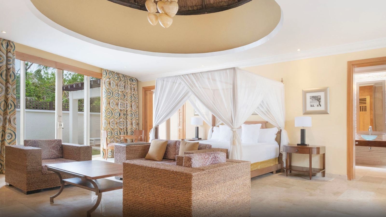 rooms-romance-villa-with-private-pool--butler-service