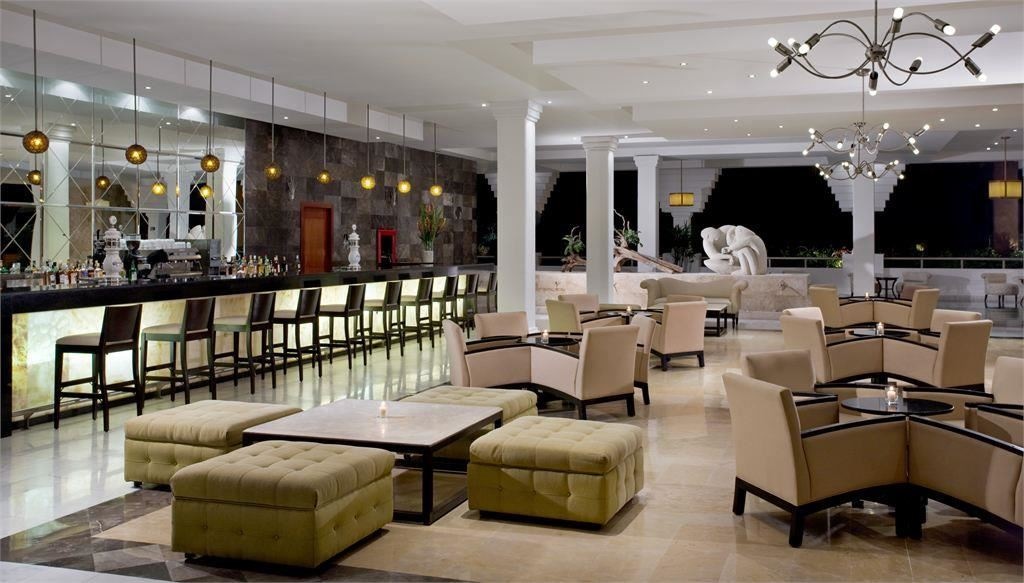 bars-lobby-bar-sunset