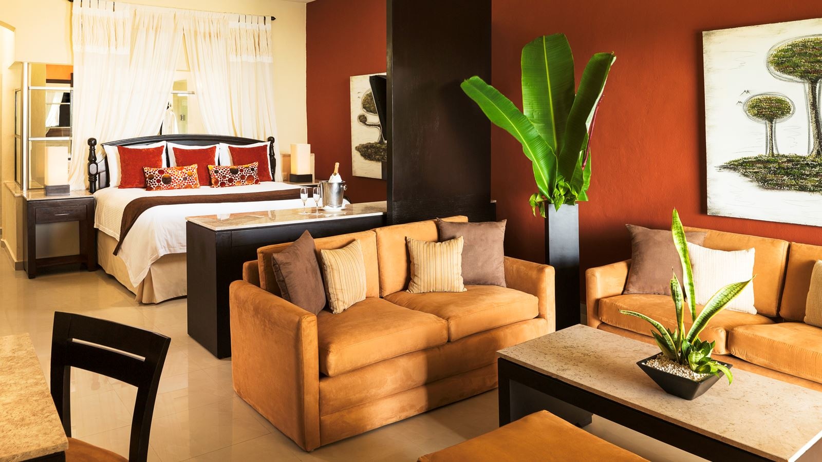 rooms-honeymoon-suite