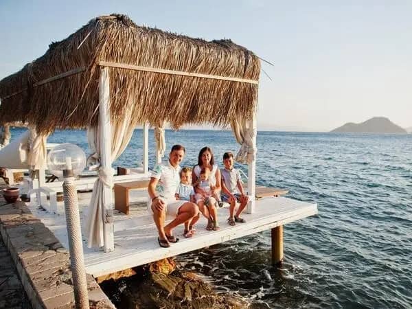 Cele mai sigure destinații de vacanță în Turcia pentru familii cu copii