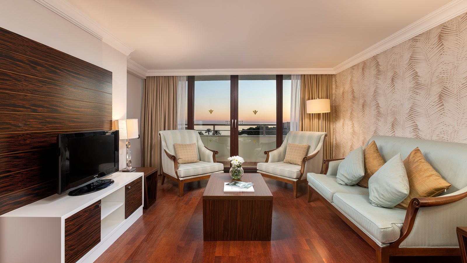 rooms-jacuzzi-suite