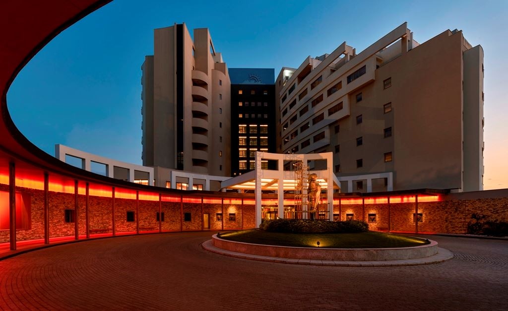 general-main-building