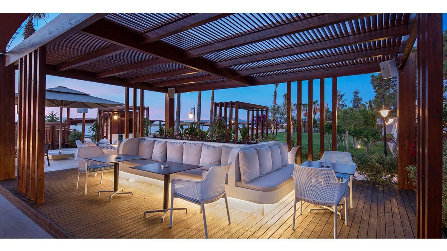 bars-pool-bar-2