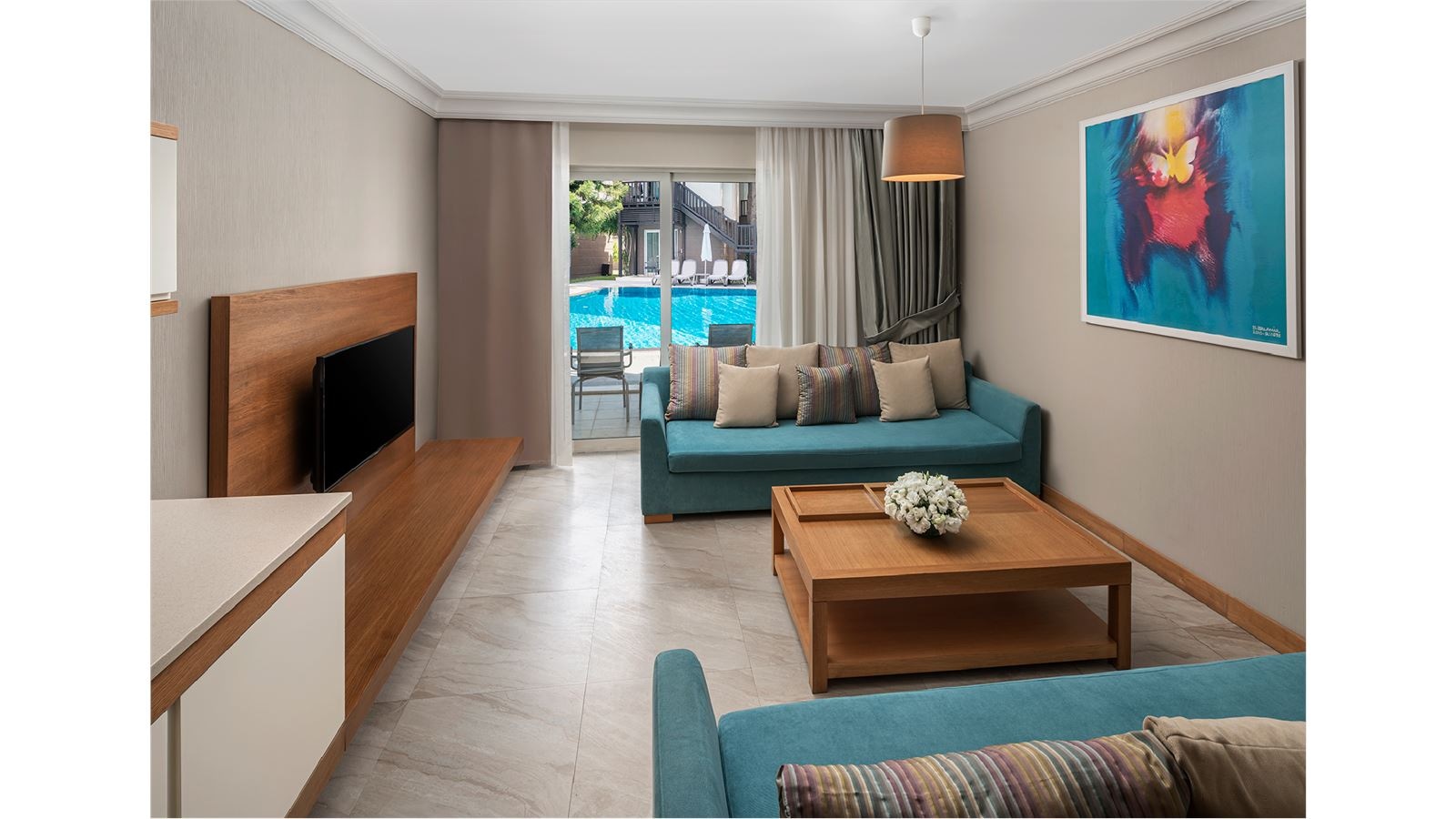 rooms-select-family-swim-up