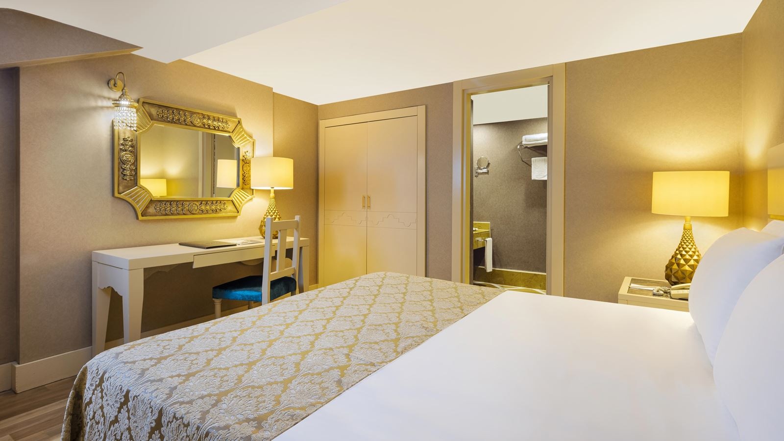 rooms-dublex-suite-room