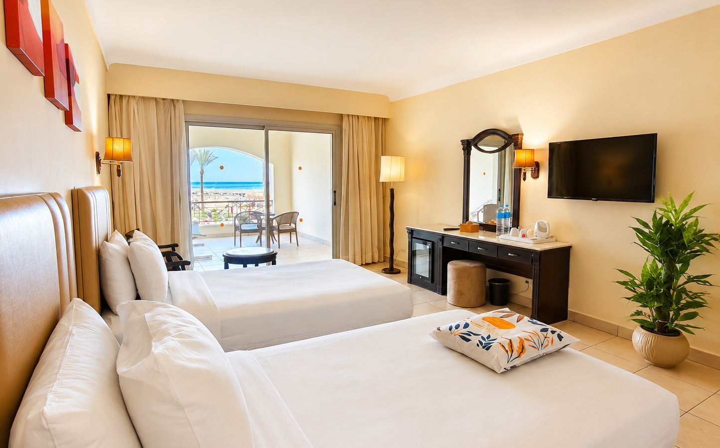 rooms-club-royal-sea-side--sea-view