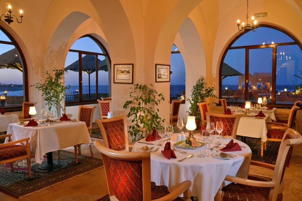 restaurants-restaurants