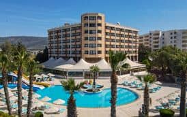 THE HOLIDAY RESORT
